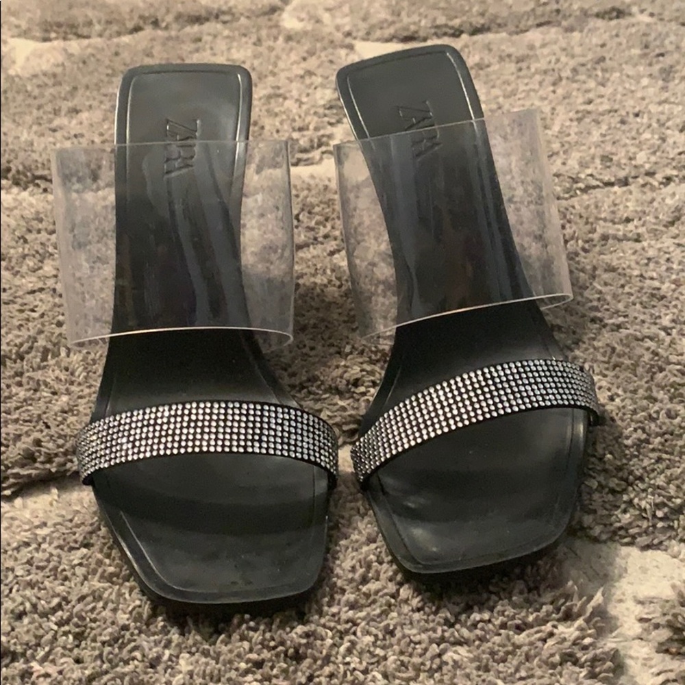Zara Vinyl Wedges - Picture 7 of 8